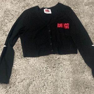 No holes only been worn once